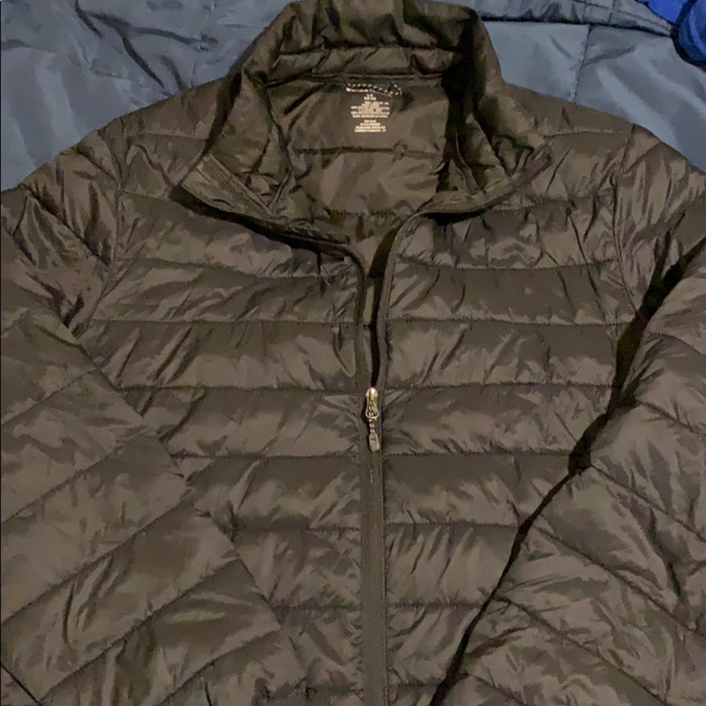 Men’s Swiss tech coat.